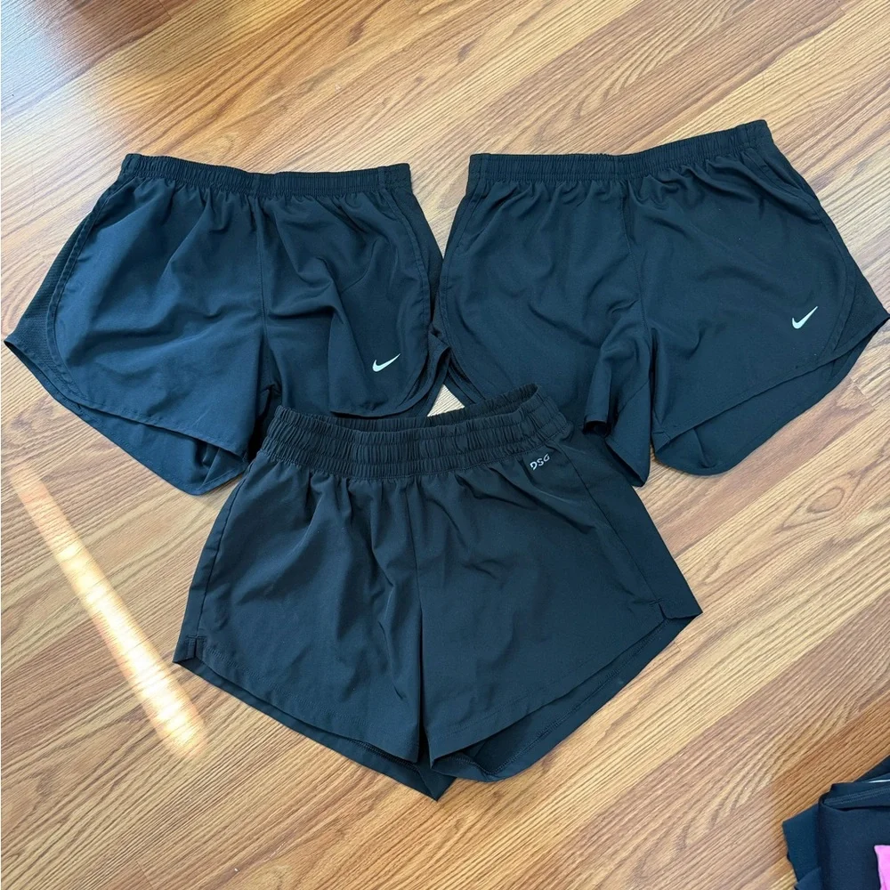 Girls shorts - Picture 1 of 1